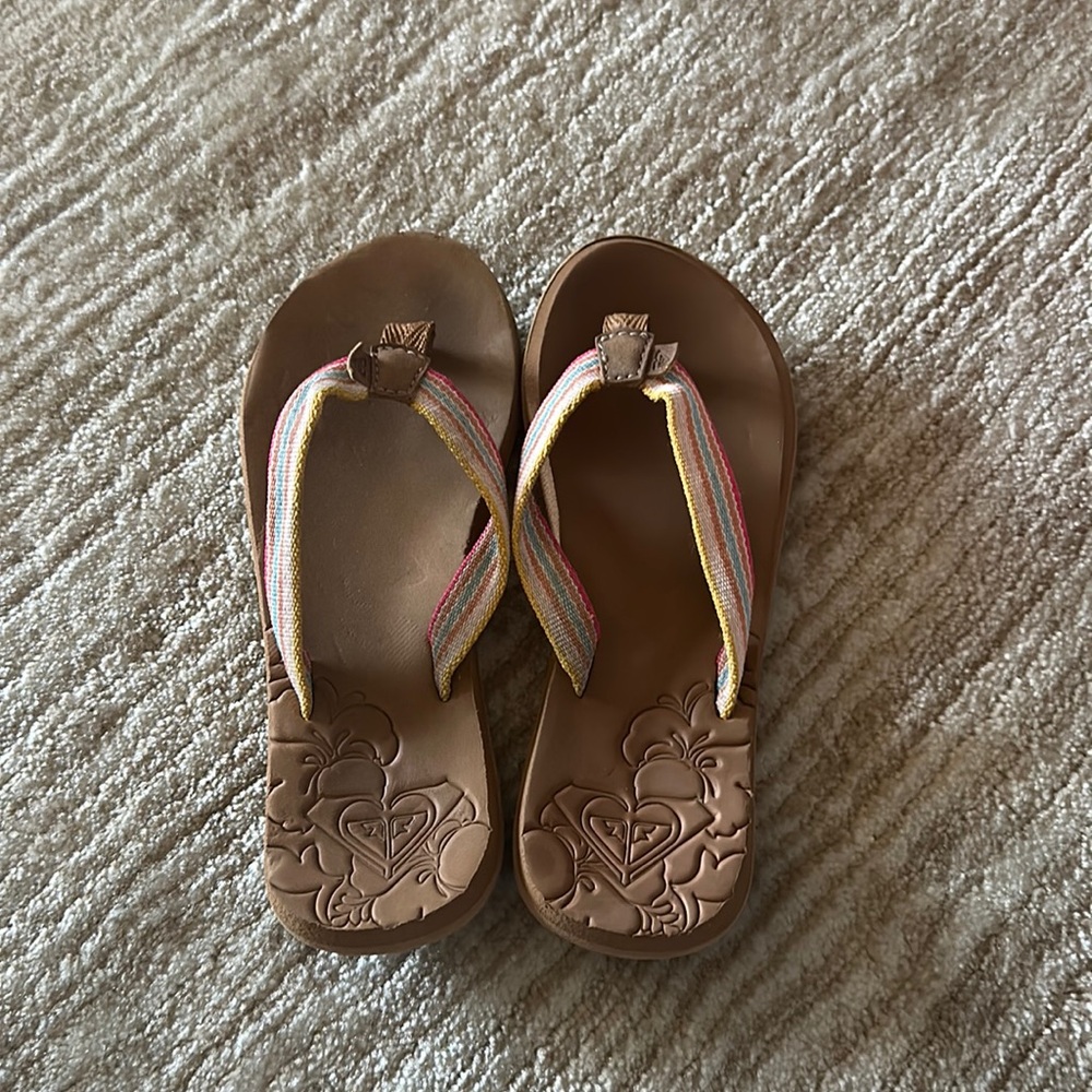 Girls sandals